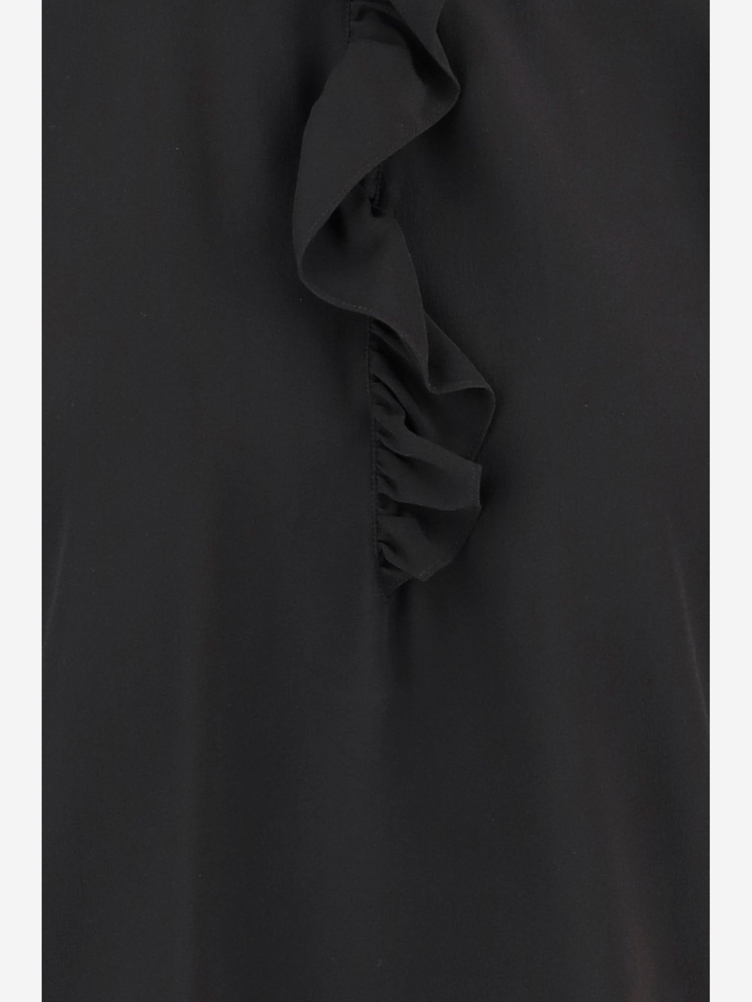 TOP CON VOLANT A MANICHE CORTE IN CRÊPE DE CHINE CH26SHT33005 001 CHLOE 