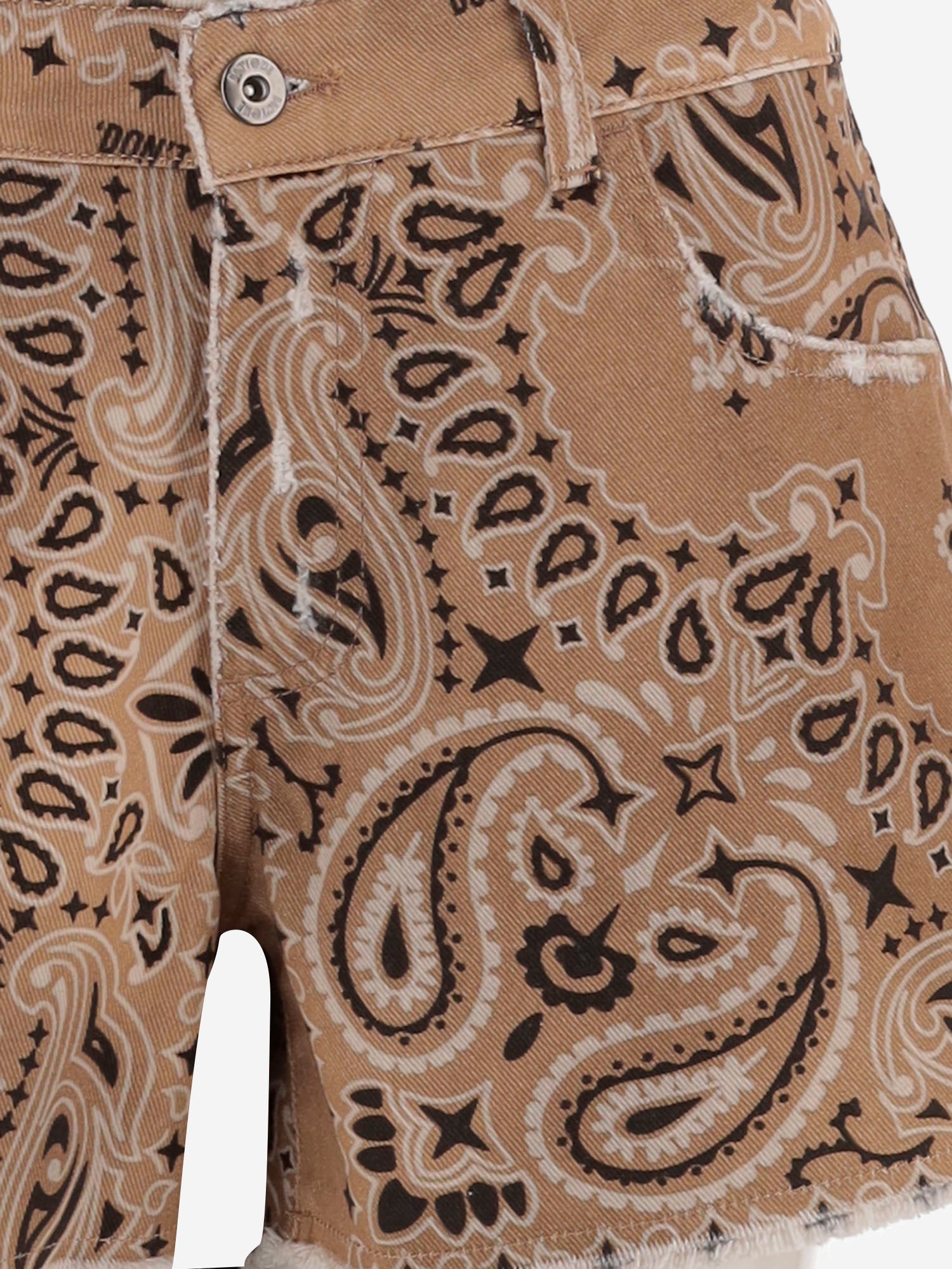 JEANS CORTI IN COTONE CON MOTIVO BANDANA DAM26B04 DESERT DONT @ ME 