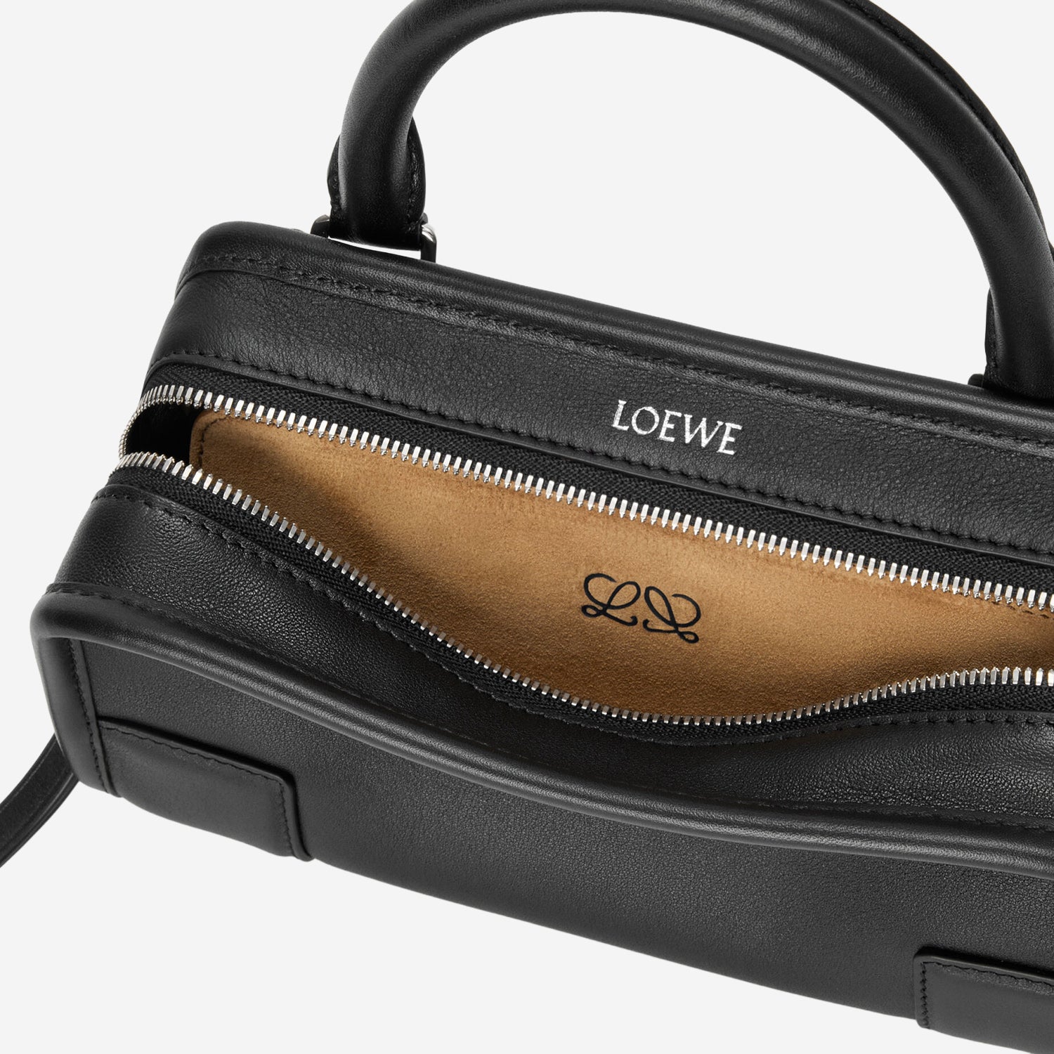 BORSA AMAZONA 180 MINI IN PELLE A039AS4 X121100 LOEWE 