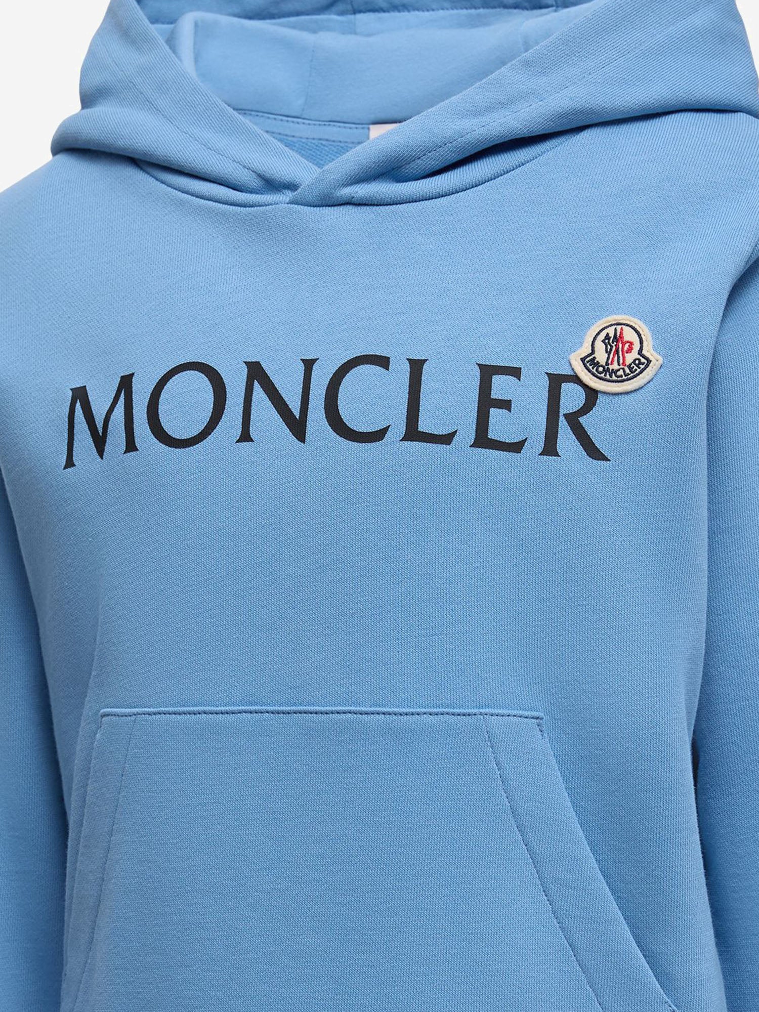 FELPA LOGATA CON CAPPUCCIO IN COTONE 8G0000989AKM 70G MONCLER ENFANTS 