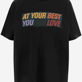T-SHIRT IN COTONE CON STAMPA 2601150S 001 SACAI 