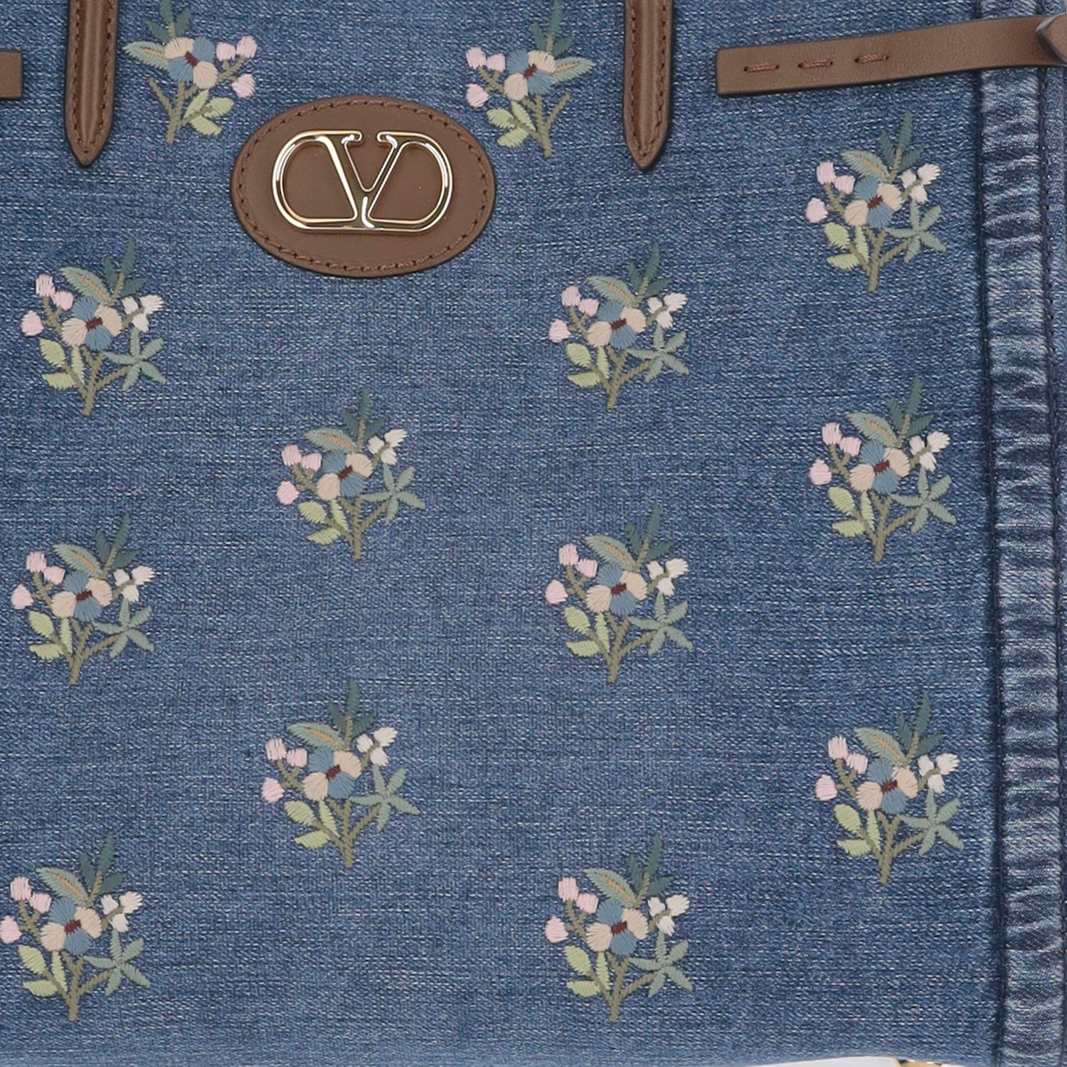 BORSA SHOPPHIG ANTIBES IN DENIM CON RICAMI 8W0B0R19 AXEAXM VALENTINO GARAVANI 
