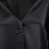 CAMICIA IN SETA CON SCOLLO A V VR84511926 001BLK VINCE 