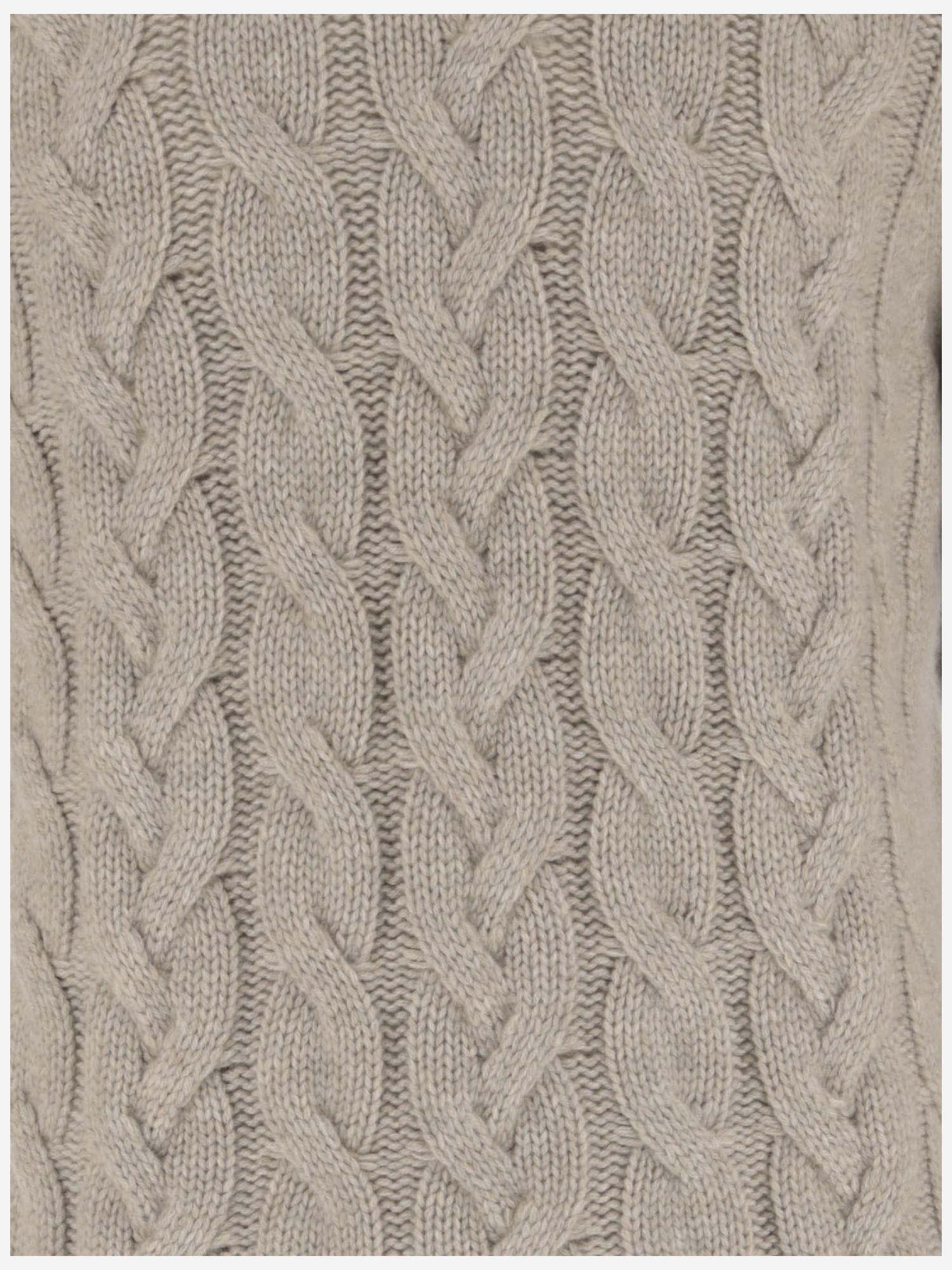 MAGLIONE IN CASHMERE 23579002 46* ALLUDE 