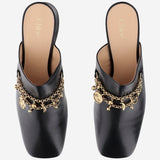 MULES IN PELLE CON CHARMS CHC25A11ERI 001 CHLOE 