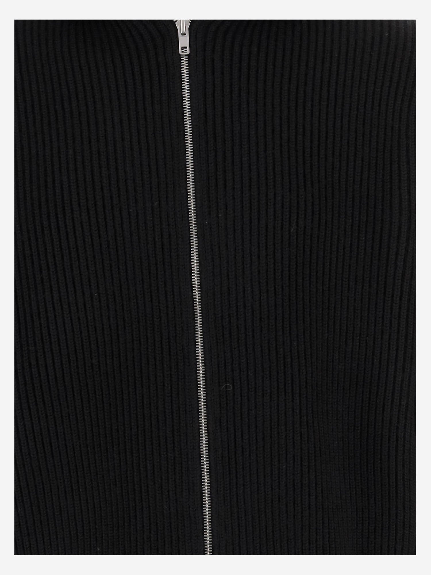 MAGLIONE A COSTE IN LANA VERGINE S67HP0032 M13181900 MAISON MARGIELA 