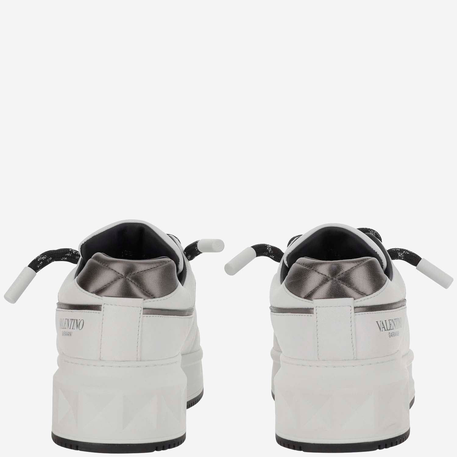 SNEAKER LOW-TOP ONE STUD XL 7Y2S0G37 WRI6S0 VALENTINO GARAVANI 