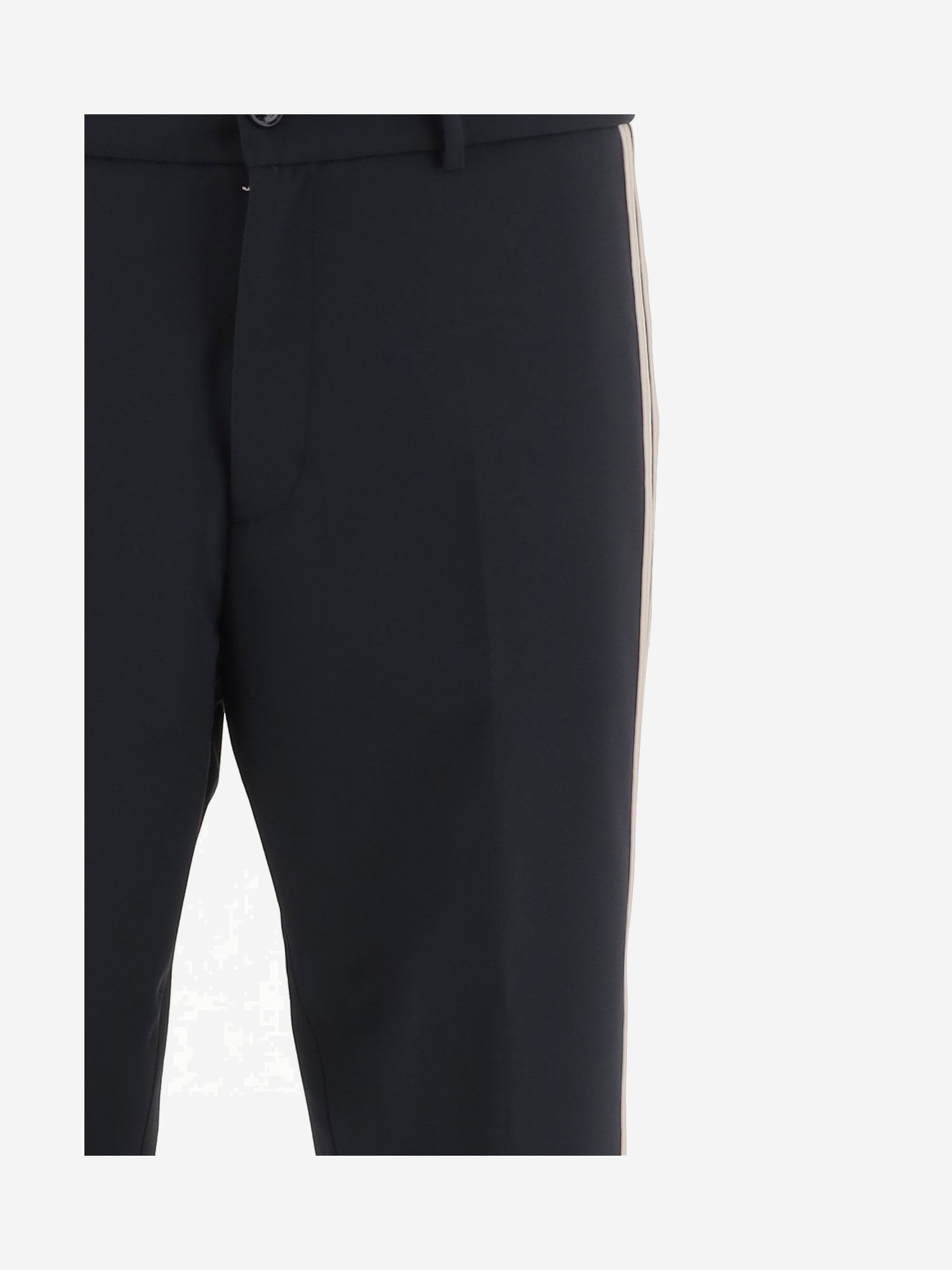 PANTALONI IN MISTO COTONE STRETCH 2A00017 599LT778 MONCLER 