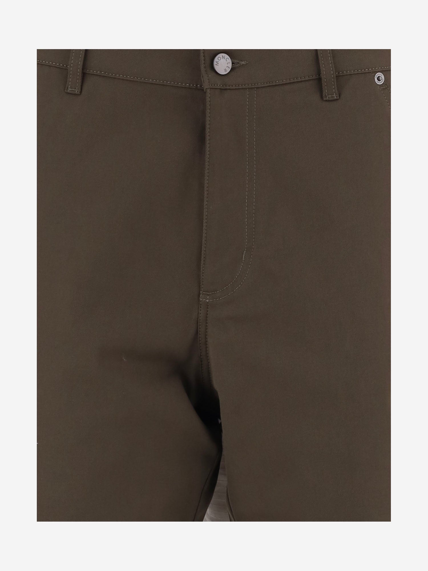 PANTALONI IN GABARDINE STRETCH 2A00030 598R183C MONCLER 