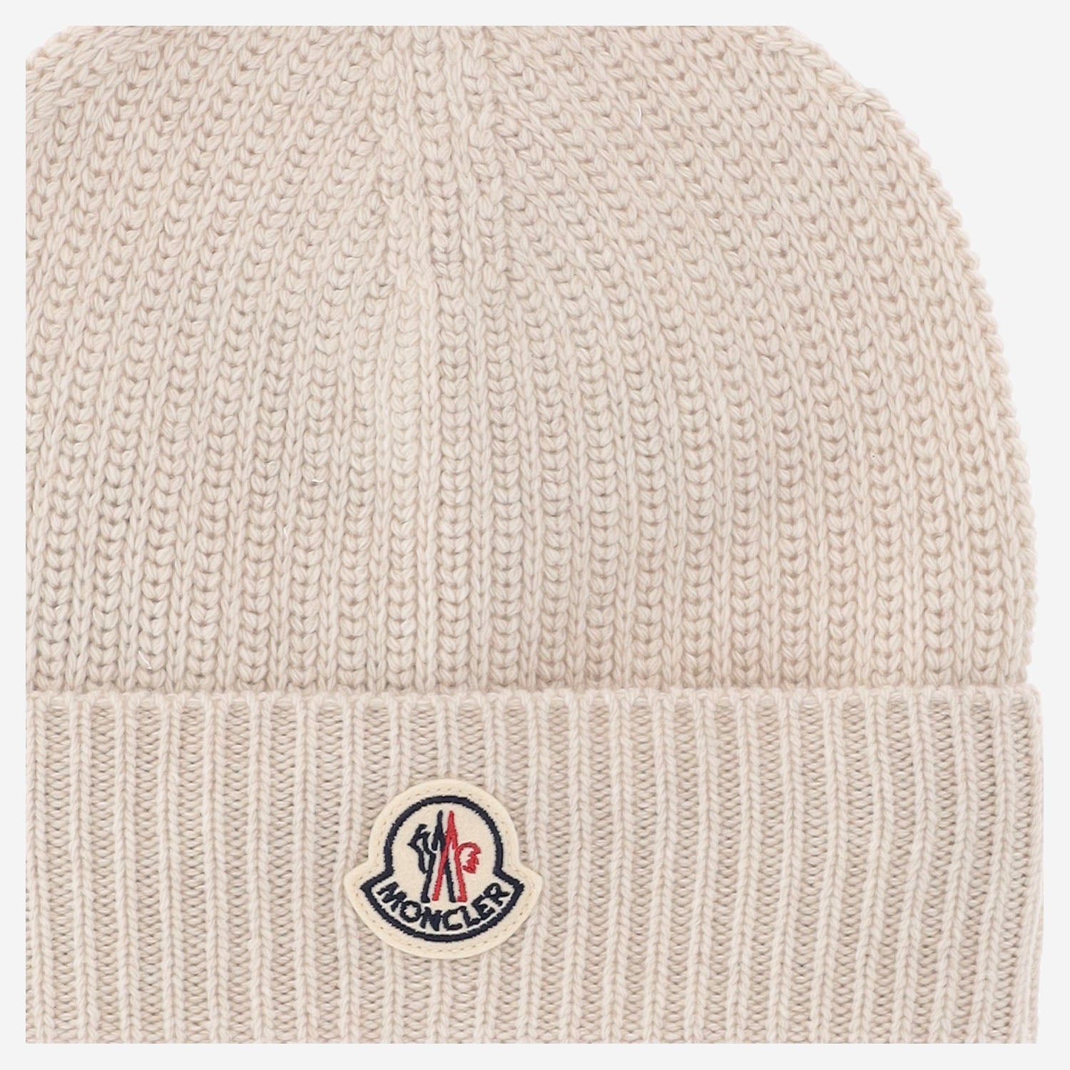 BEANIE IN LANA E CASHMERE CON LOGO 3B00083 M4281215 MONCLER 