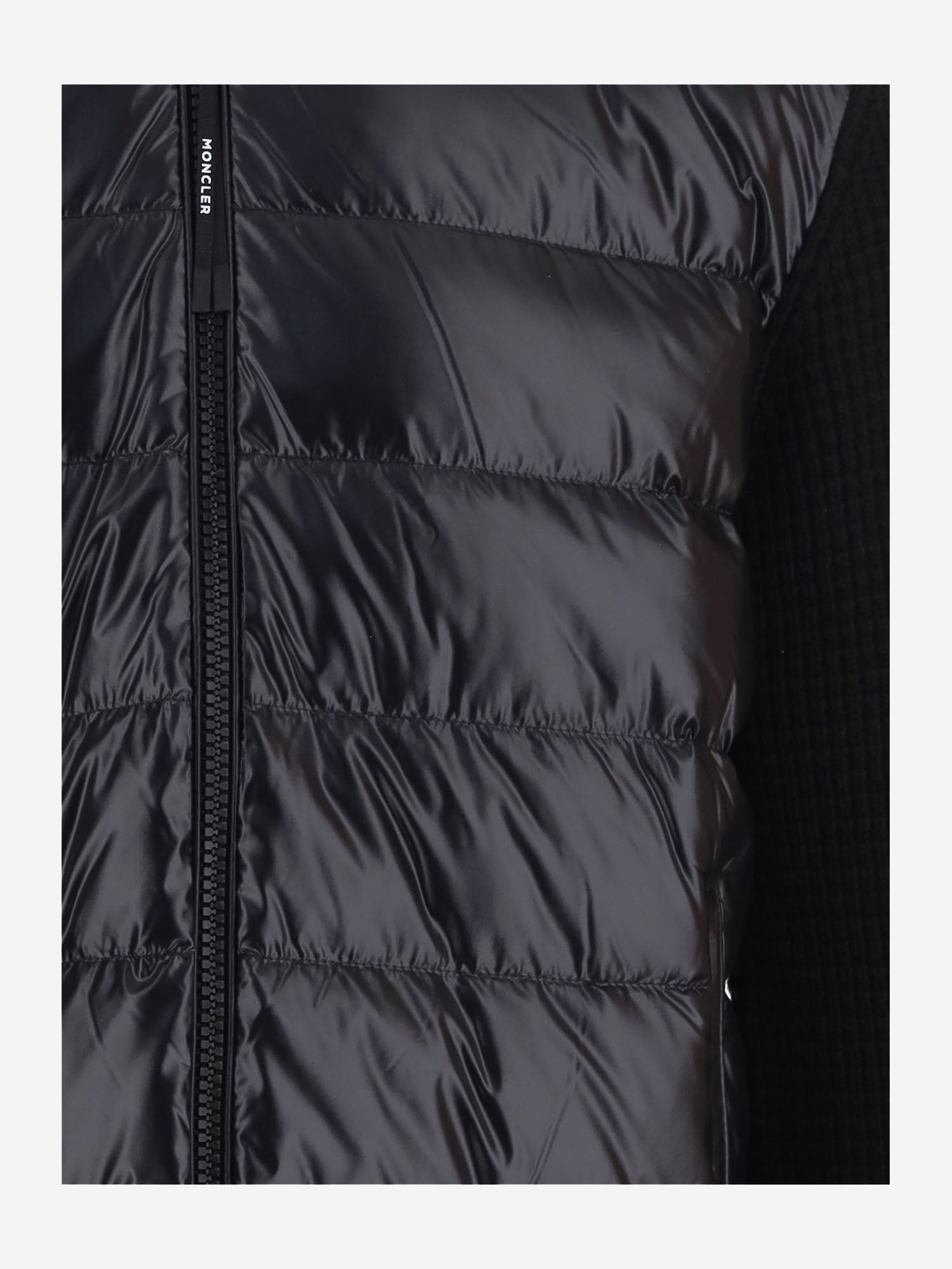 GIUBBOTTO IBRIDO CON MANICHE IN MAGLIA 9B00059 M4281999 MONCLER 
