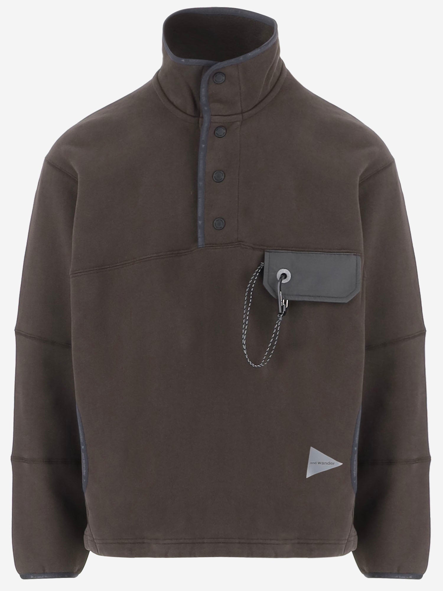 MAGLIA IN COTONE CON COLLO ALTO E LOGO 5746284086 052 AND WANDER 