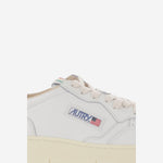 SNEAKERS MEDALIST LOW IN PELLE AULMBG02 LEALEALOGOWHTBLK AUTRY 