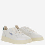 SNEAKERS MEDALIST LOW AULMBJ02 LEASUELOGOWHTDKSEA AUTRY 