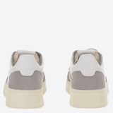 SNEAKERS MEDALIST LOW IN PELLE AULMFT15 SOFLEASUEWHTCEMENTO AUTRY 