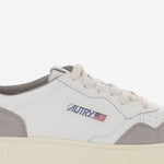 SNEAKERS MEDALIST LOW IN PELLE AULMFT15 SOFLEASUEWHTCEMENTO AUTRY 