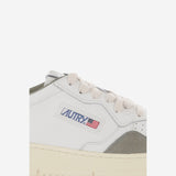 SNEAKERS MEDALIST LOW IN PELLE AULMFT21 SOFLEASUEWHTSMOKEDGRN AUTRY 