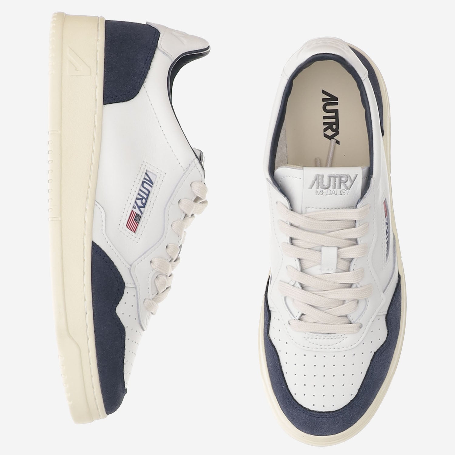 SNEAKERS MEDALIST LOW IN PELLE AULMFT22 SOFLEASUEWHTDENIM AUTRY 