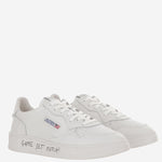 SNEAKERS MEDALIST LOW IN PELLE AULMML08 MATCHLEATTOTALWHT AUTRY 