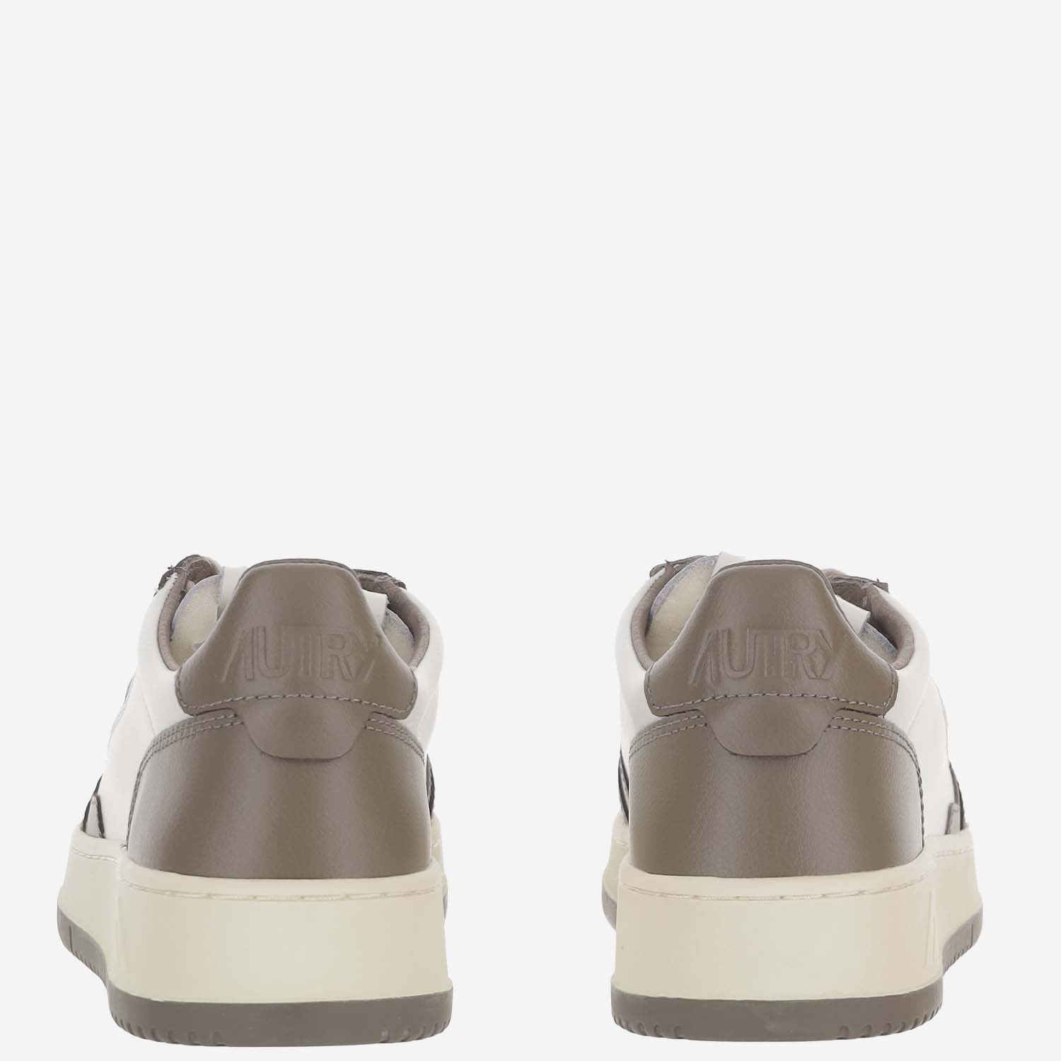 SNEAKERS MEDALIST LOW COLOR-BLOCK AULMWB68 LEATWHTCHOCO AUTRY 