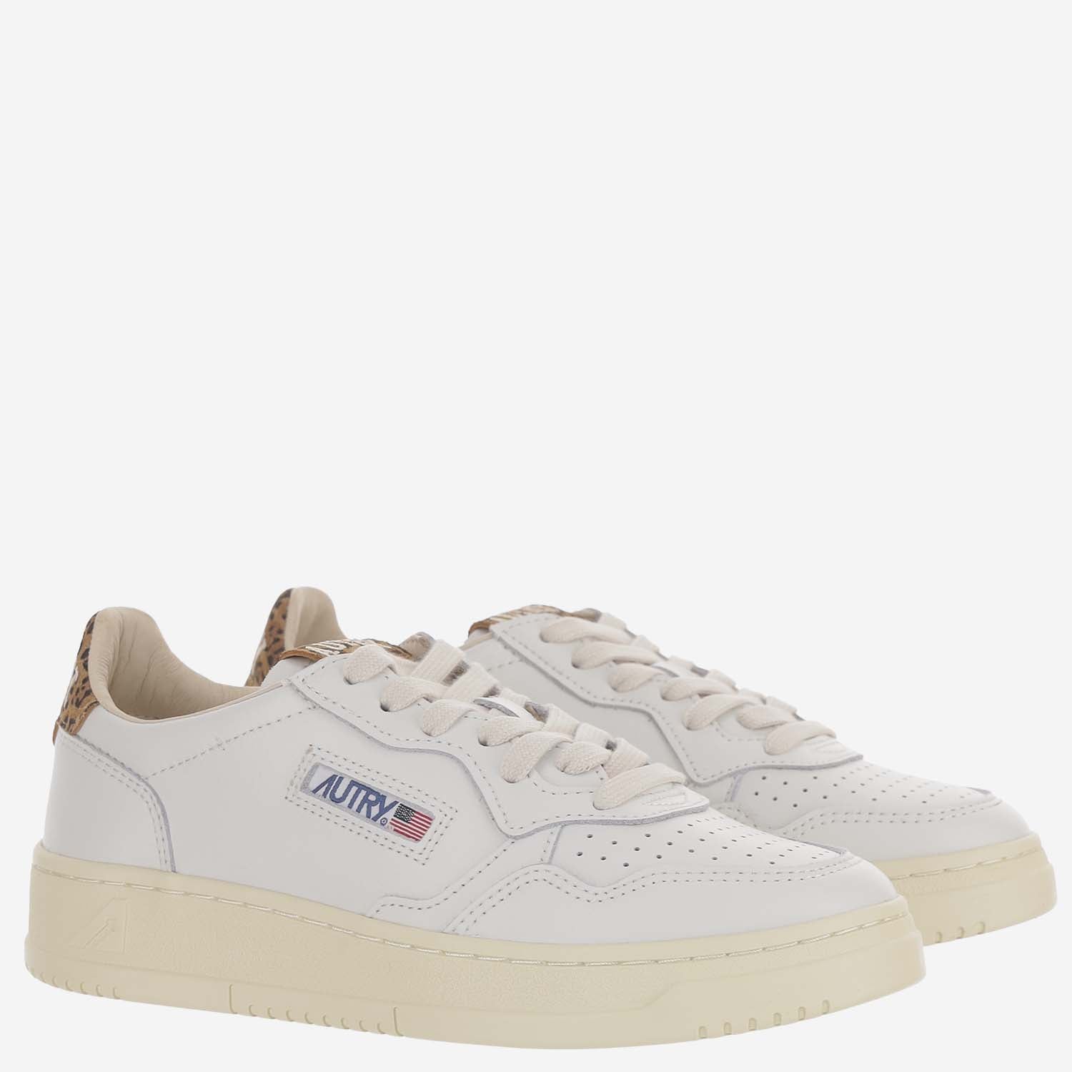 SNEAKERS MEDALIST LOW AULWHJ02 LEASUECOLLEGWHTLEOPRINT AUTRY 