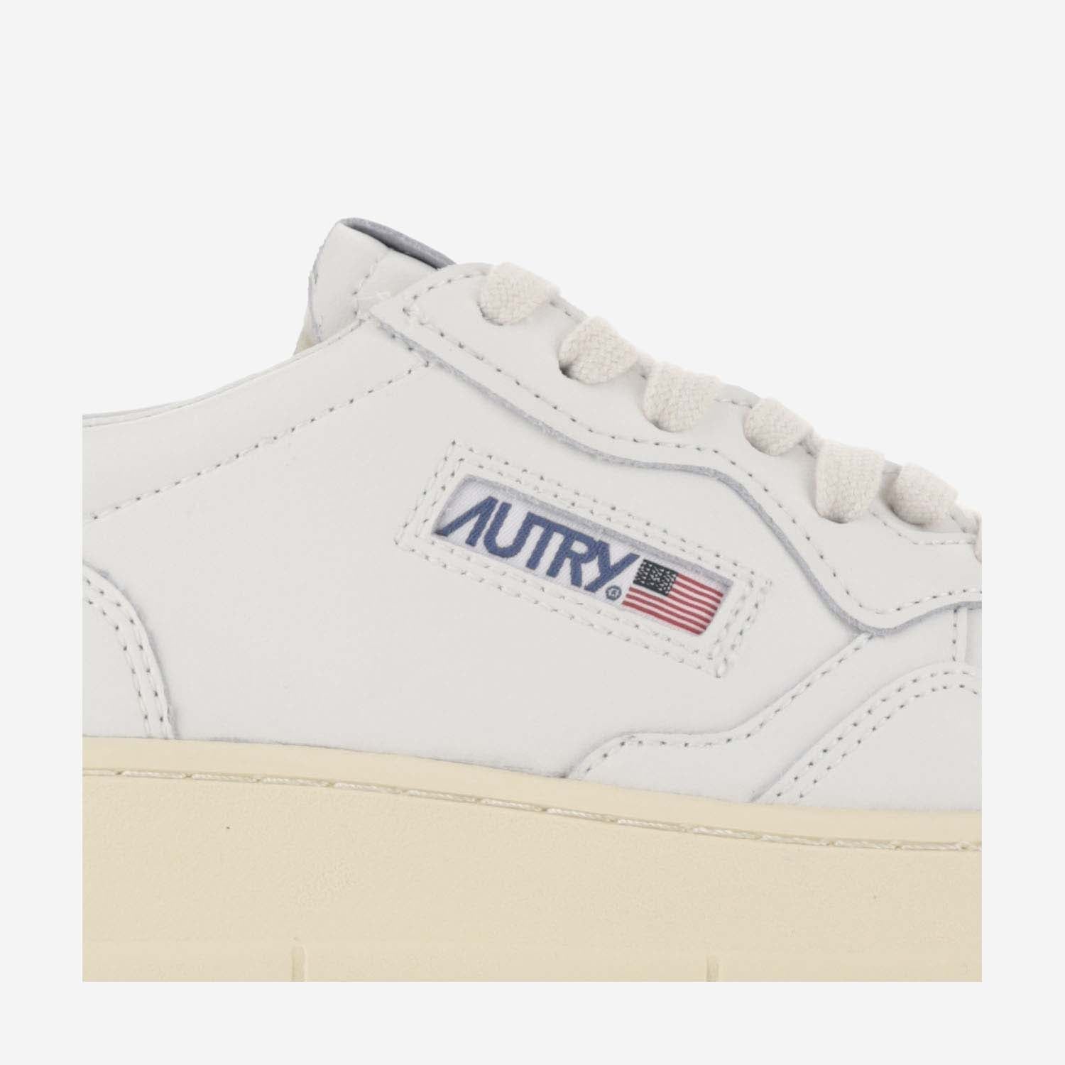 SNEAKERS MEDALIST LOW AULWLL16 LEATLEAT WHTPINK AUTRY 