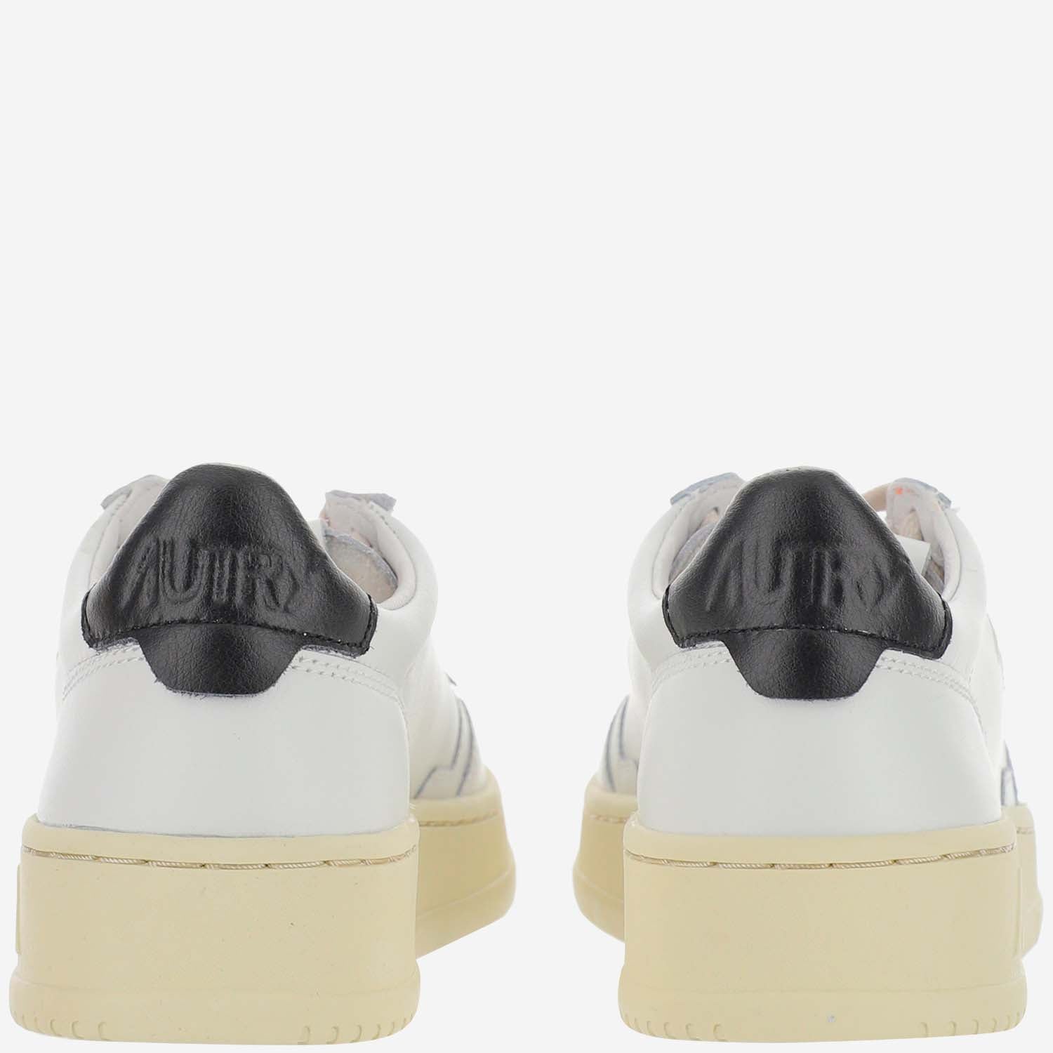SNEAKERS MEDALIST LOW AULWLL22 LEATLEAT WHTBLACK AUTRY 