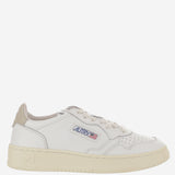 SNEAKERS MEDALIST LOW IN PELLE AULWLL27 LEATLEATWHTFEATHER AUTRY 