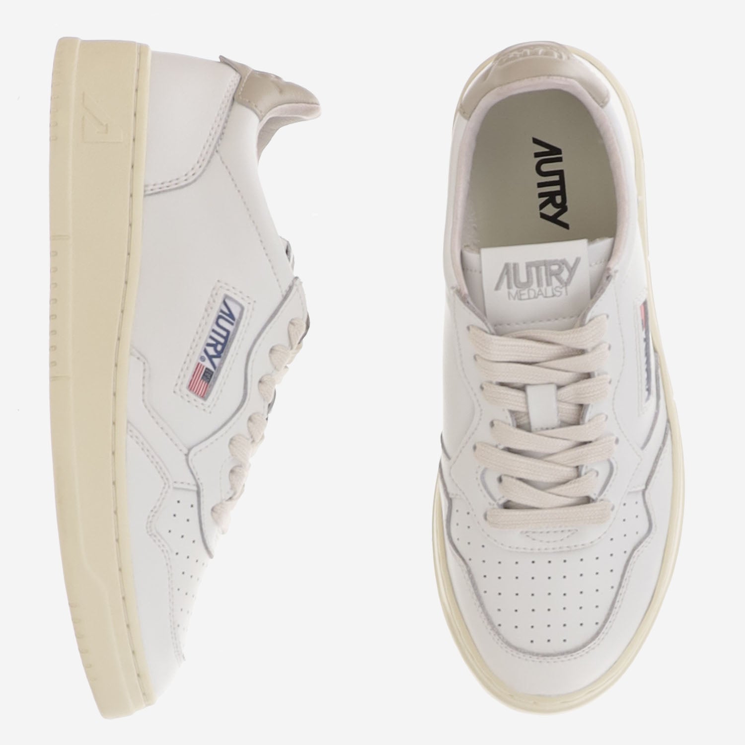 SNEAKERS MEDALIST LOW IN PELLE AULWLL27 LEATLEATWHTFEATHER AUTRY 