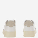 SNEAKERS MEDALIST LOW IN PELLE AULWLL27 LEATLEATWHTFEATHER AUTRY 