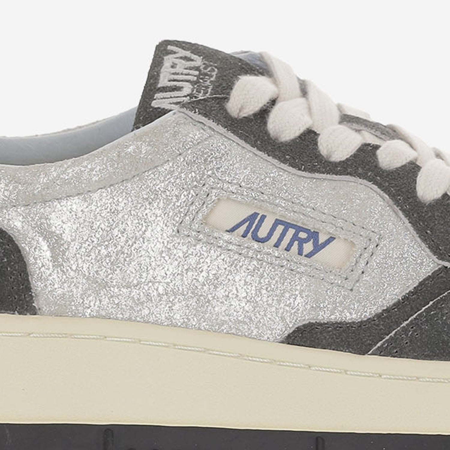 SNEAKERS MEDALIST LOW AULWYB04 LAMLEASUESILVBLK AUTRY 