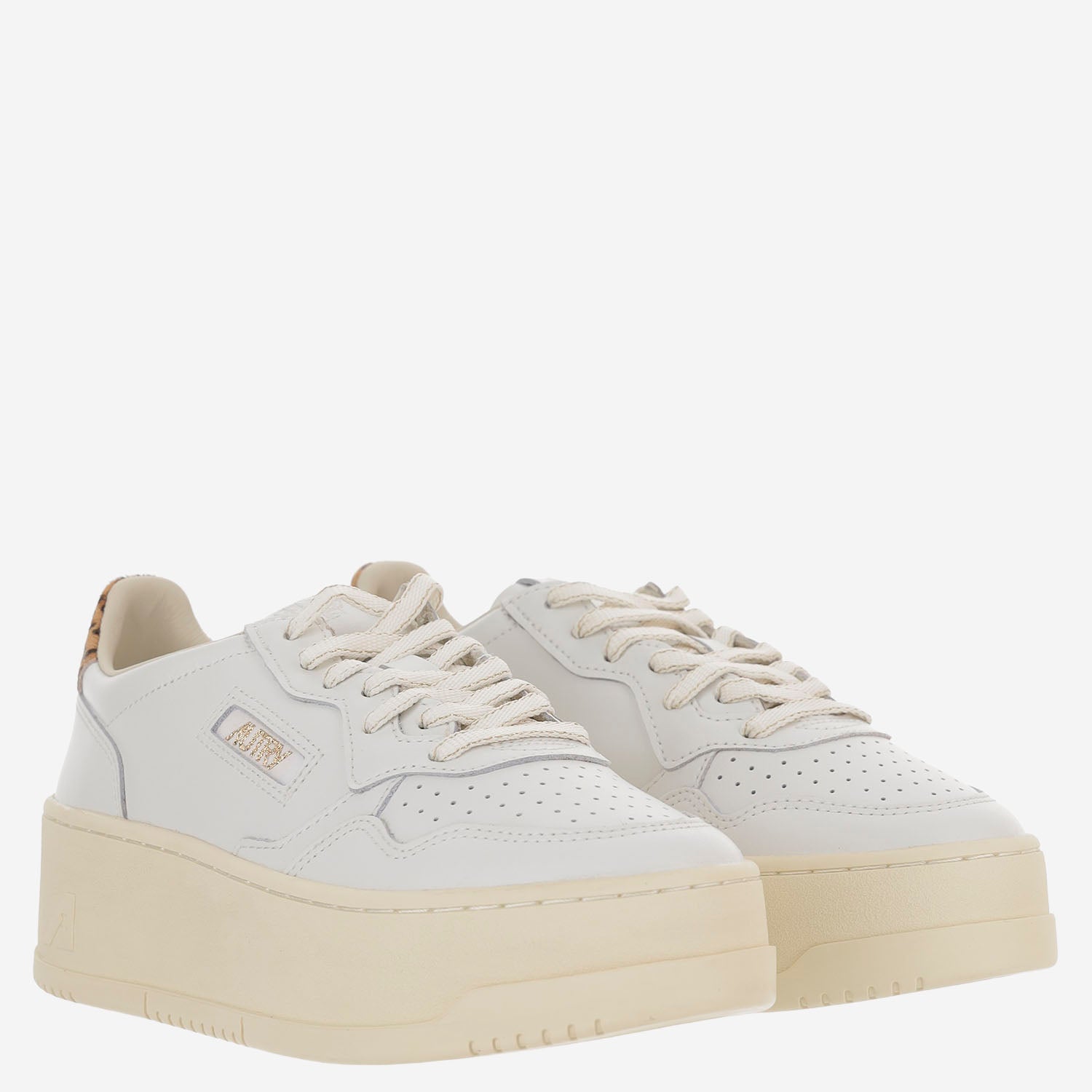 SNEAKERS MEDALIST PLATFORM PTLWVO01 LEATPONYSP WHTLEOP AUTRY 