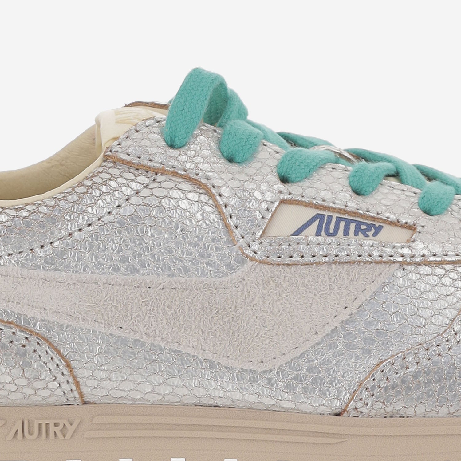 SNEAKERS WINDSPIN LOW CON FINITURA METALLICA WSLWXA01 LEAVIPRINTSILVERWHT AUTRY 