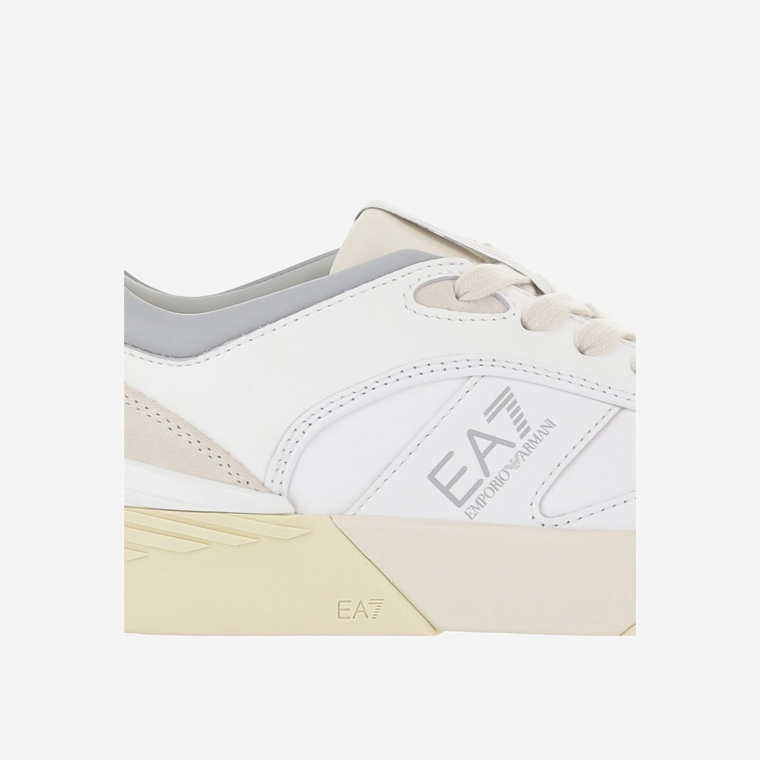 Sneakers OTG Pride Luxe in pelle con inserti in suede 7X000860 AF27953M0451 EA7 EMPORIO ARMANI 