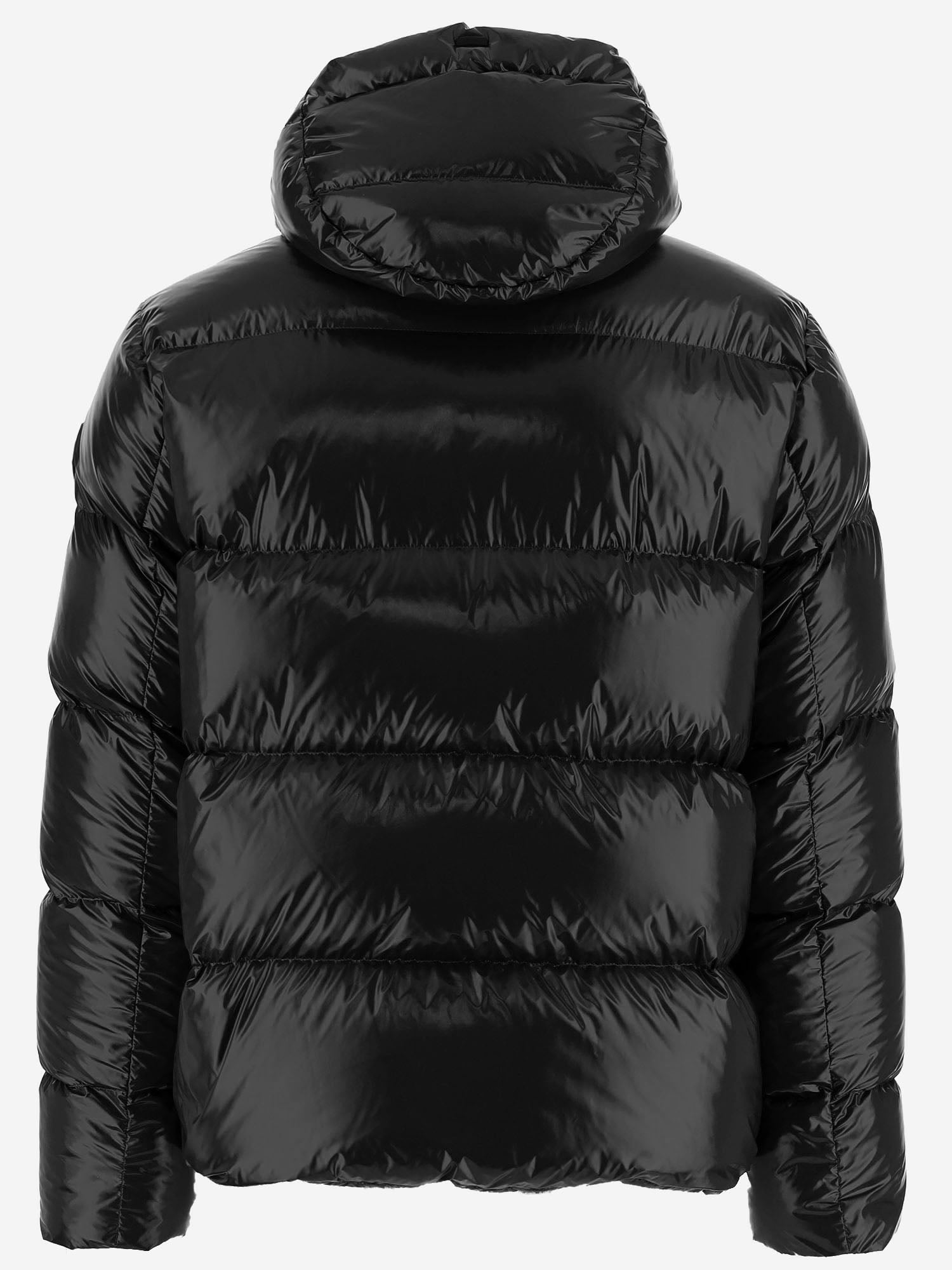 PIUMINO TRAPUNTATO IN NYLON CON CAPPUCCIO PI001342U 12220Z9300 HERNO 