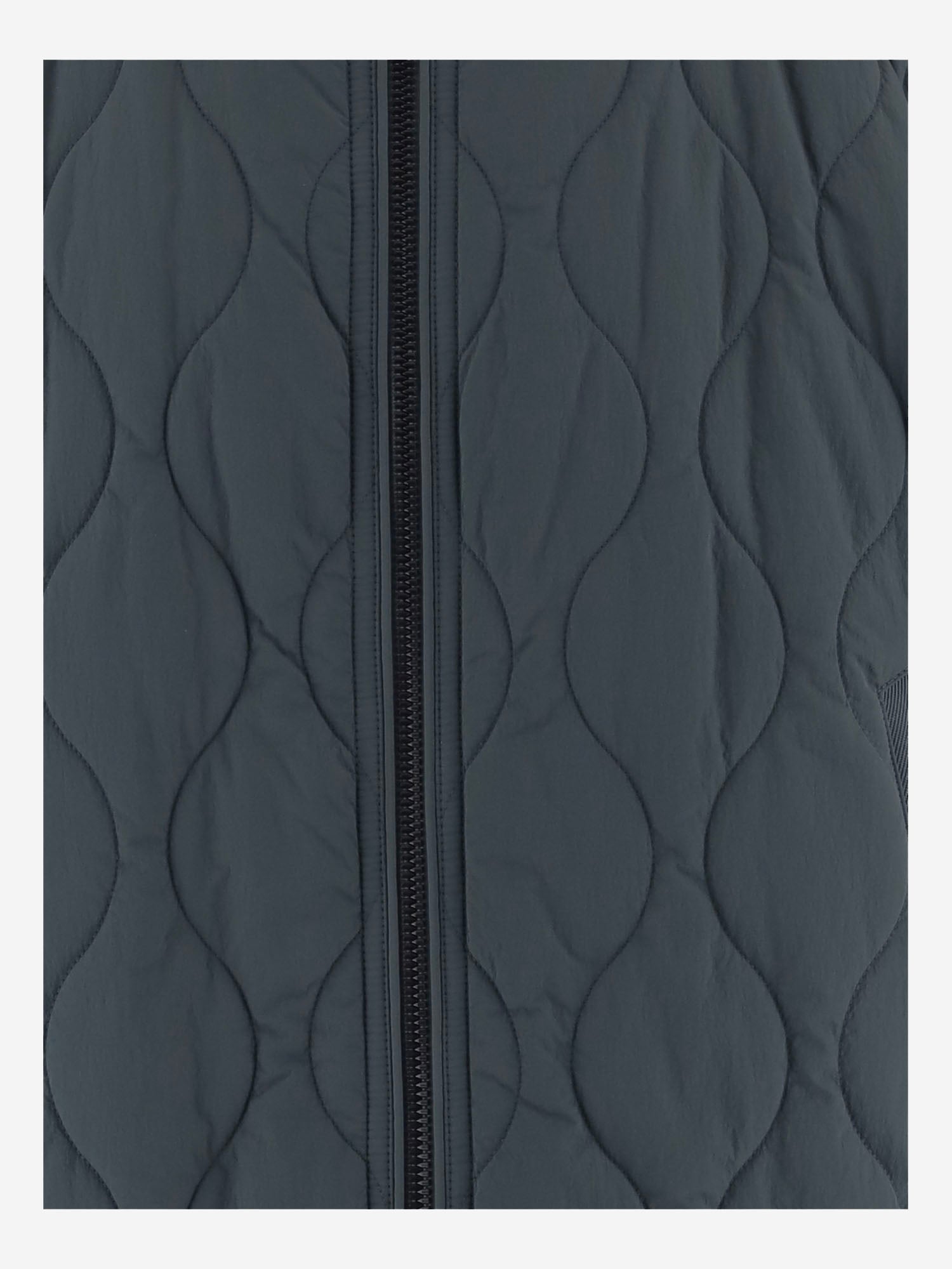 GIACCA IN NYLON CON MOTIVO TRAPUNTATO 50563618 377 HUGO BOSS 