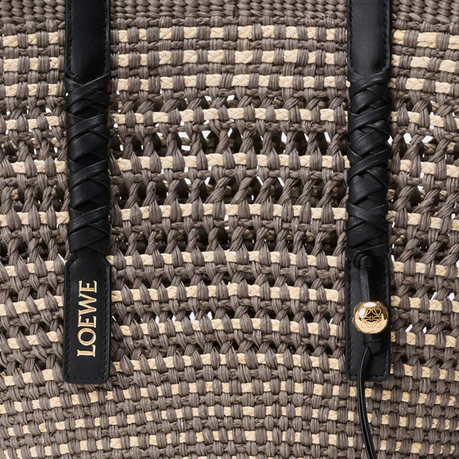 Borsa Braid media in palma Iraca e pelle di vitello ASCPNIBX01 0528 LOEWE x PAULAS IBIZA 