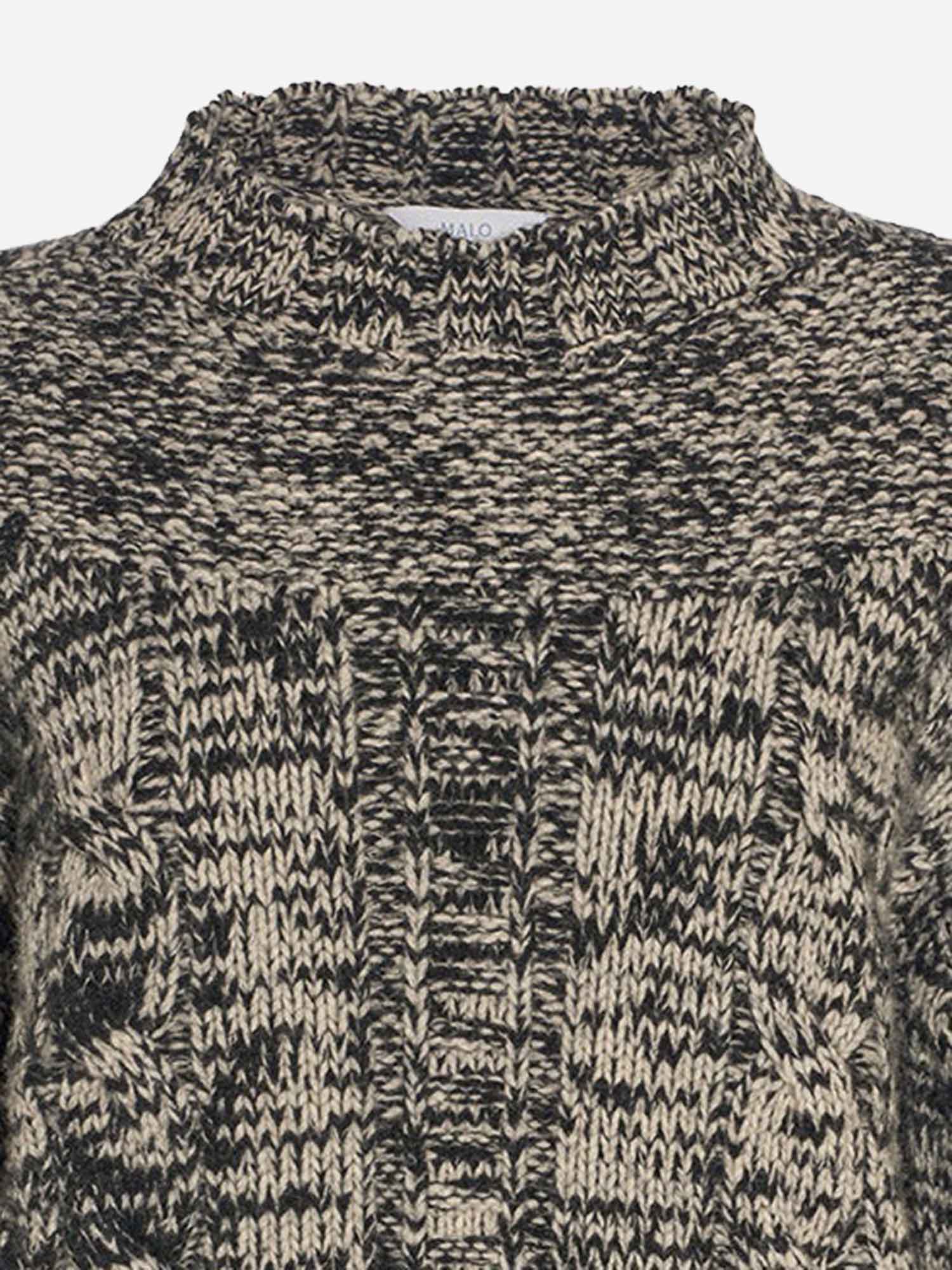 MAGLIONE IN LANA E CASHMERE CON COLLO ALTO DXA423 FCD17EN169 MALO 