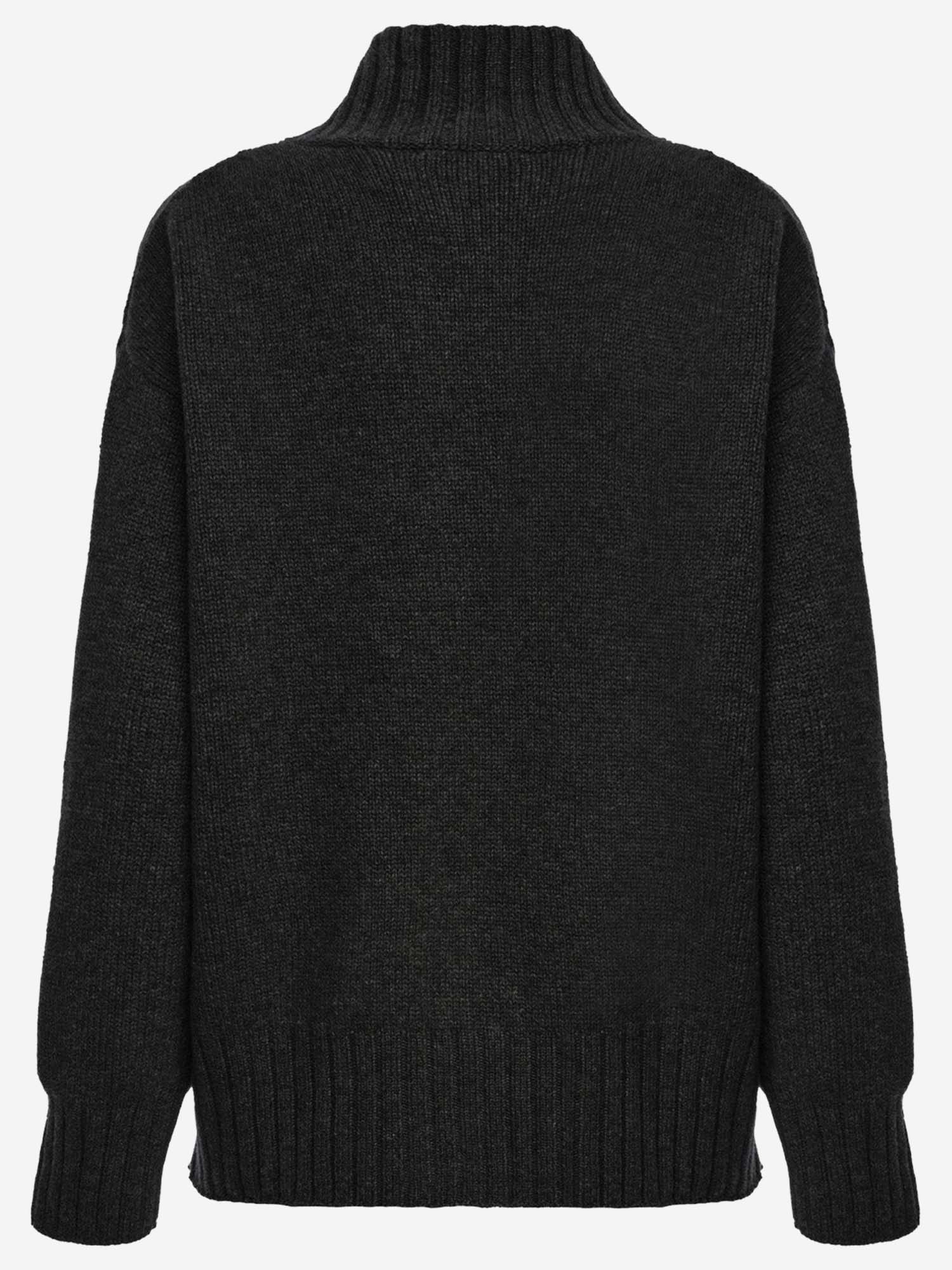 MAGLIA IN CASHMERE CON COLLO ALTO DXC233 F1A02E516C MALO 