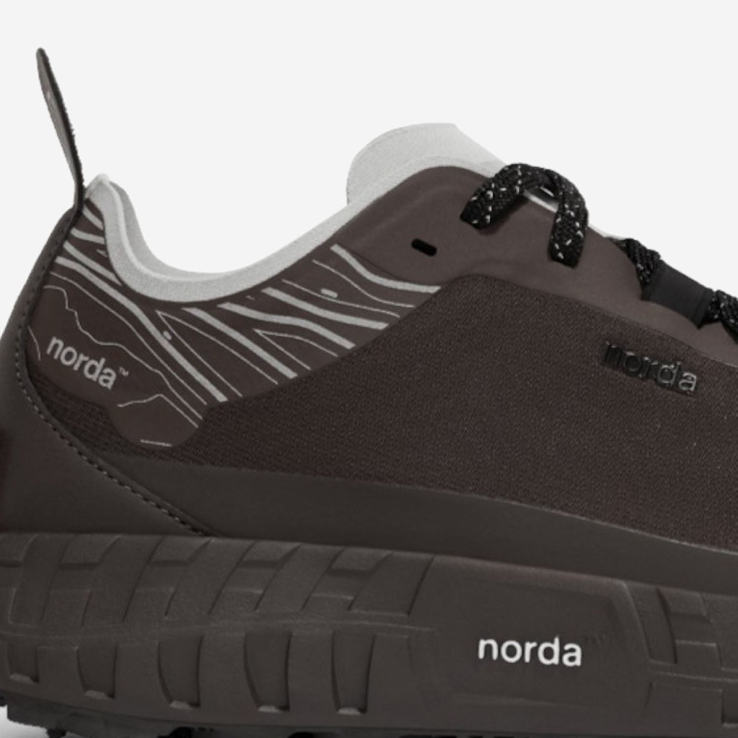 SNEAKERS 001A 001AM STARAN NORDA 