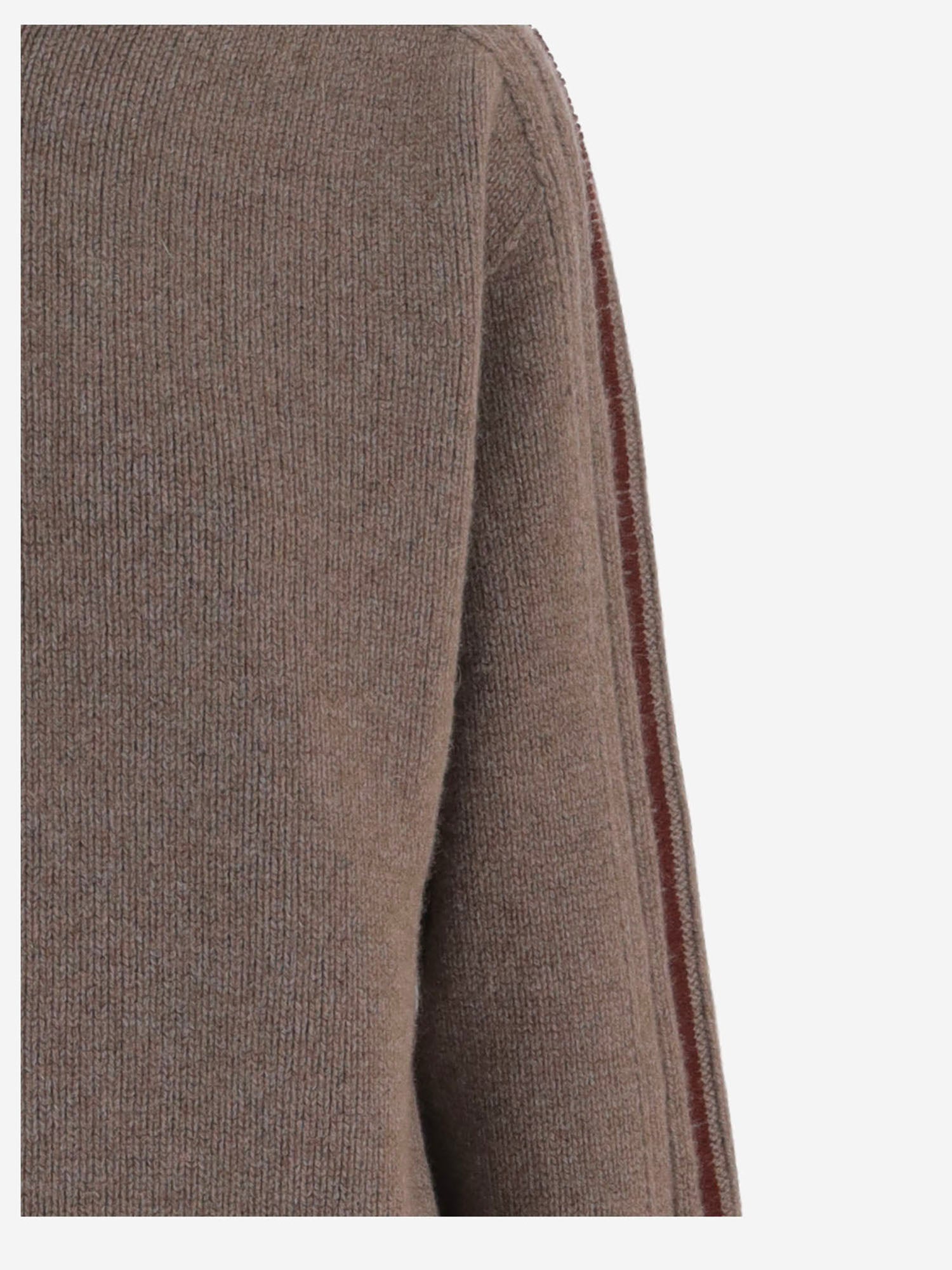MAGLIA IN CASHMERE CON COLLO ALTO D306RC VAPOR OLIVER LATTUGHI 