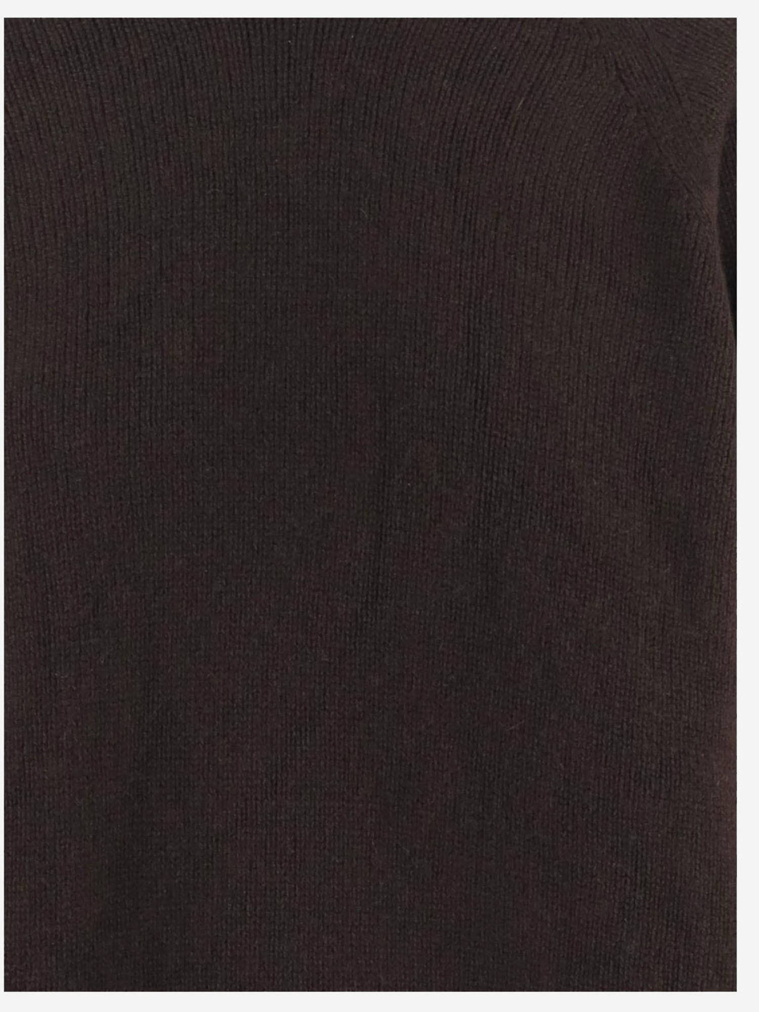 MAGLIA IN CASHMERE D307RC COFFEE OLIVER LATTUGHI 