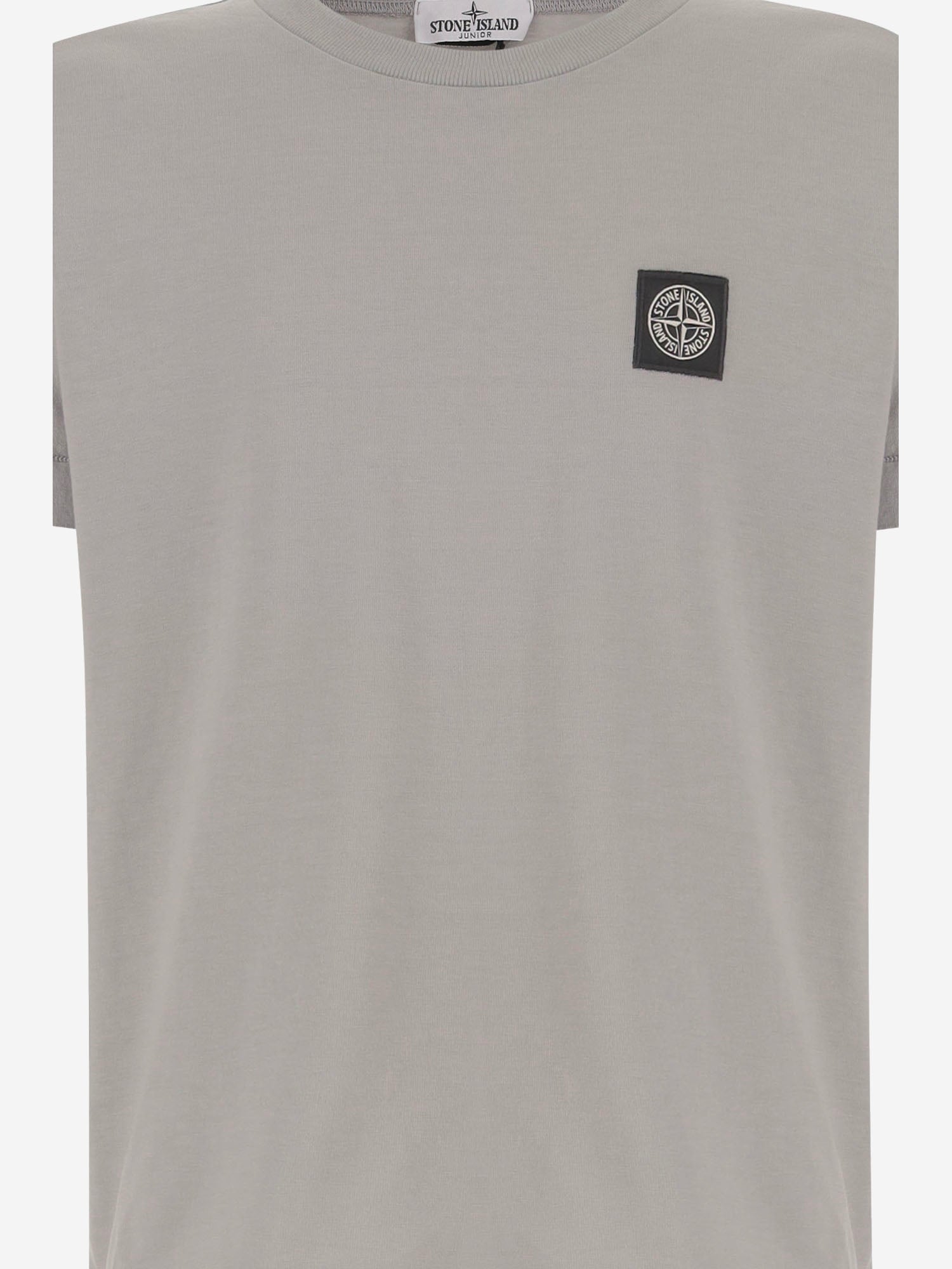 T-SHIRT IN COTONE CON LOGO 2100003 S0047V0064 STONE ISLAND KIDS 