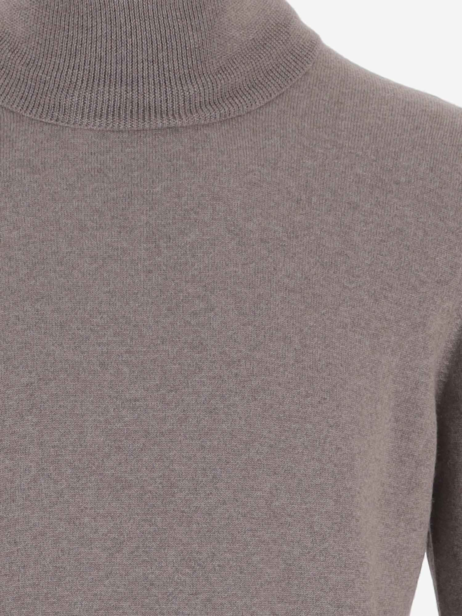 MAGLIA DOLCEVITA IN LANA MILES GSI26-01140 TAGLIATORE 