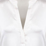 CAMICIA IN SETA CON SCOLLO A V VR84511926 137 VINCE 