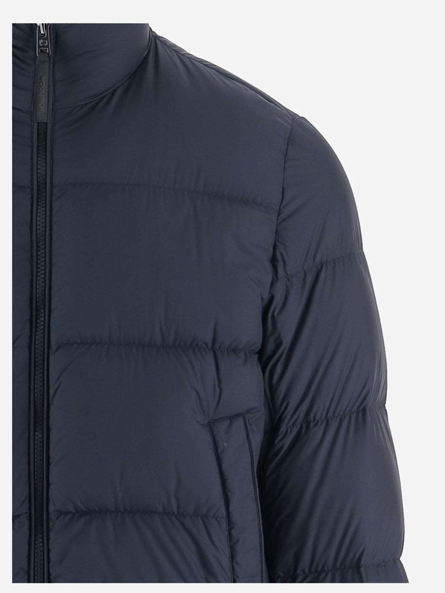 PIUMINO CLOUD EAGLE IN NYLON CFWOOU2086MBUT2635 3989 WOOLRICH 