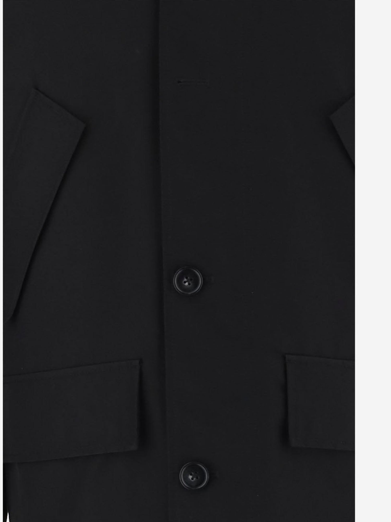 CAPPOTTO IN TESSUTO TECNICO CON CAPPUCCIO CFWOOU2197MRUT5449 BLK WOOLRICH 
