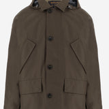 CAPPOTTO IN TESSUTO TECNICO CON CAPPUCCIO CFWOOU2197MRUT5449 DAG WOOLRICH 