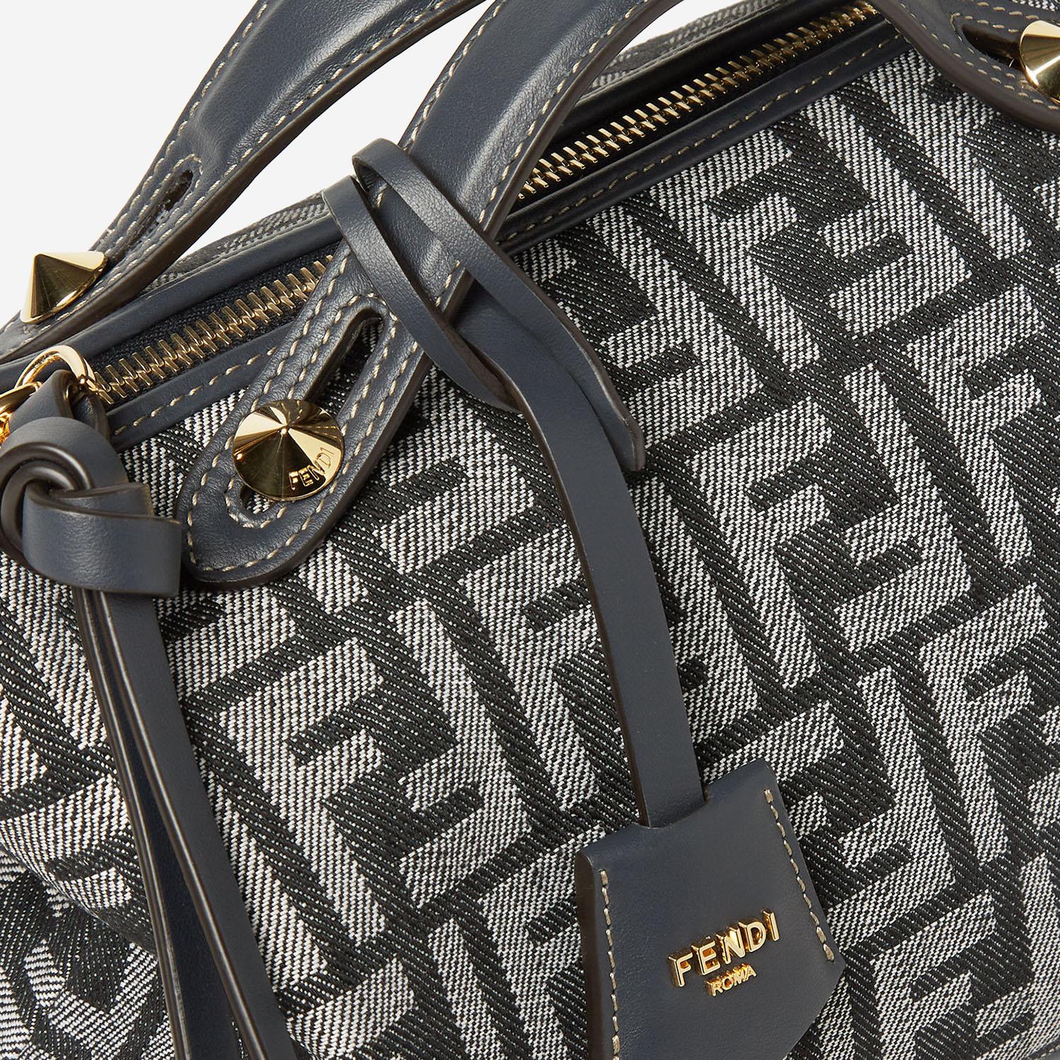 BORSA MEDIA BY THE WAY SOFT 8BL155 AUT4F1UJ5 FENDI 