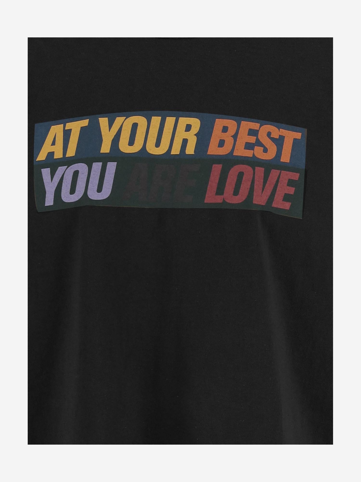 T-SHIRT IN COTONE CON STAMPA 2601150S 001 SACAI 